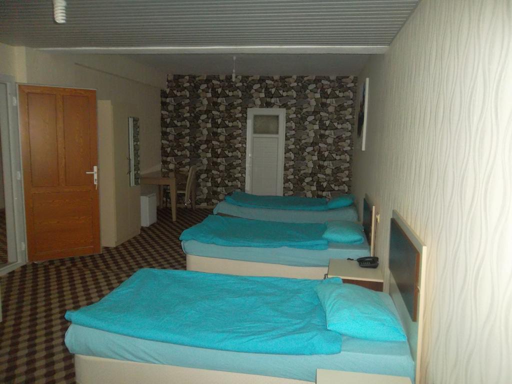 Konak Hotel Mut Habitación foto